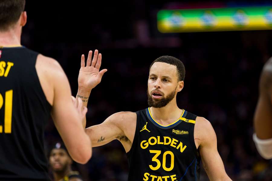 Stephen Curry steht wohl schon bald wieder auf dem Parkett