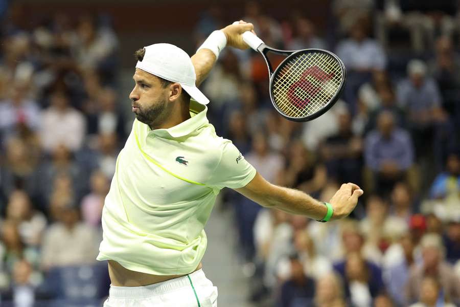 Grigor Dimitrov in actie in de kwartfinale van de US Open