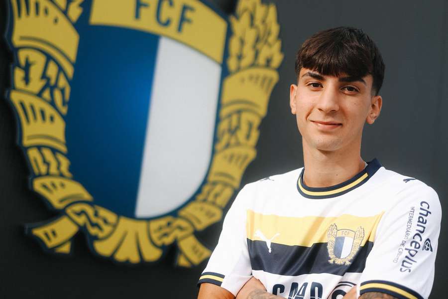 Gonzalo Pastor reforça Famalicão