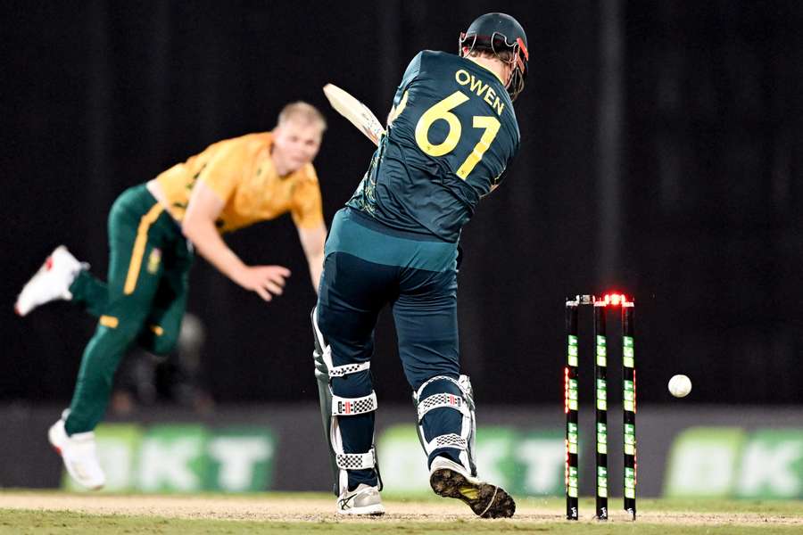Mitch Owen to miss remainder of South Africa series with concussion