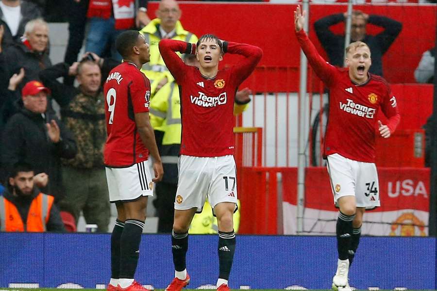 Os jogadores do Manchester United tiveram dificuldades em entrar em ação em Old Trafford