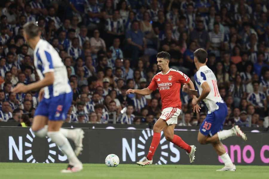 Tomás Araújo no clássico com o FC Porto Tomás Araújo no clássico com o FC Porto