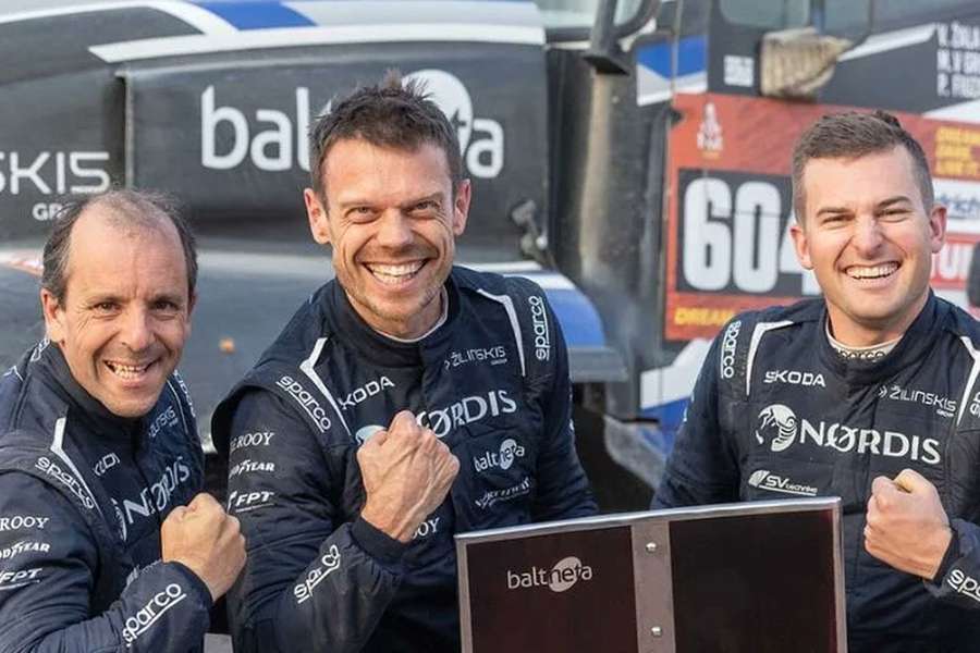 Paulo Fiúza, mais à direita, com Vaidotas Zala