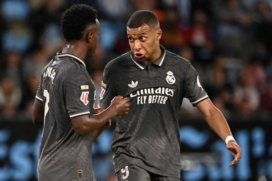 Mbappé y Vinicius Jr 