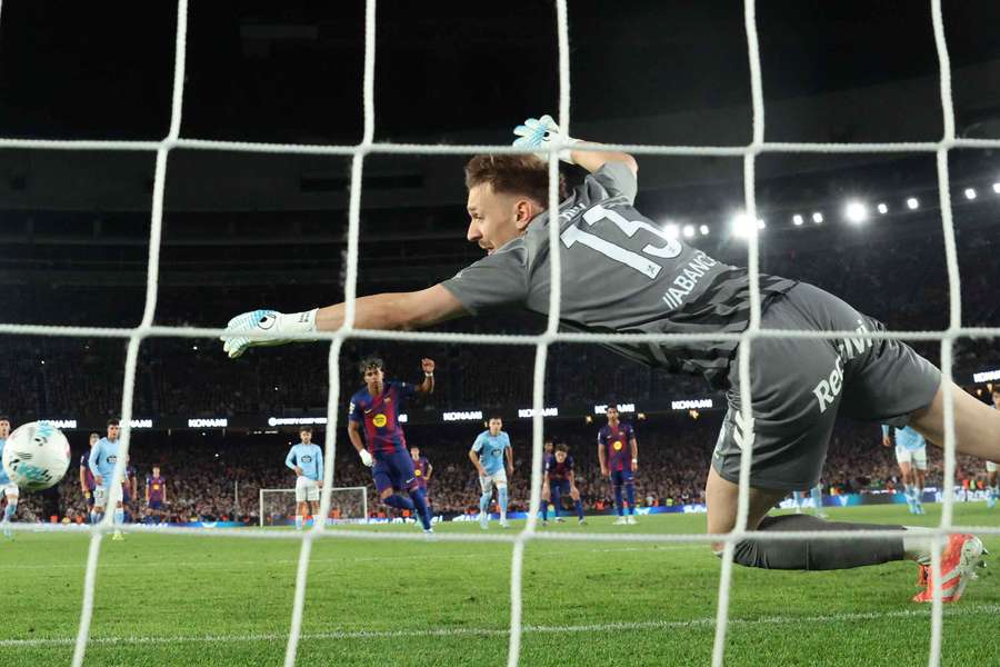 Il rigore di Lamine Yamal prima dell'infortunio