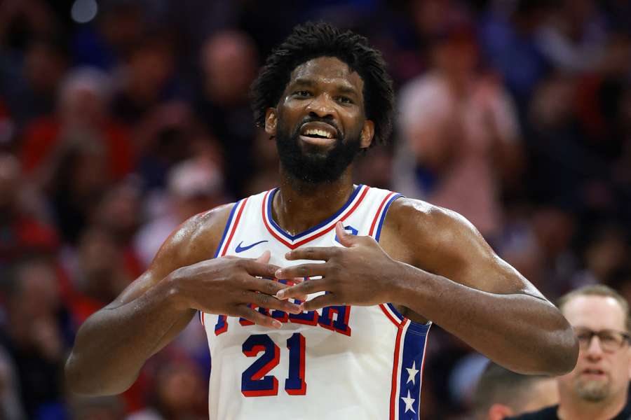 Play-offs NBA: Embiid et les 76ers triomphent des Celtics, renversés au 1er tour
