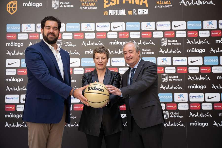 Borja Vivas, Elisa Aguilar y Antonio de Torres