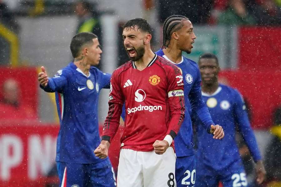 Manchester United's Bruno Fernandes celebrates after scoring his side's opening goal