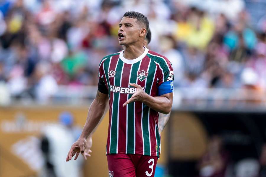 Thiago Silva reencontra o time pelo qual foi campeão do mundo