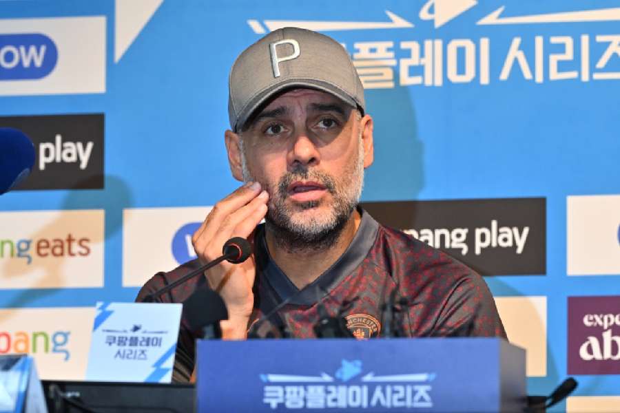 Pep Guardiola en conférence de presse.