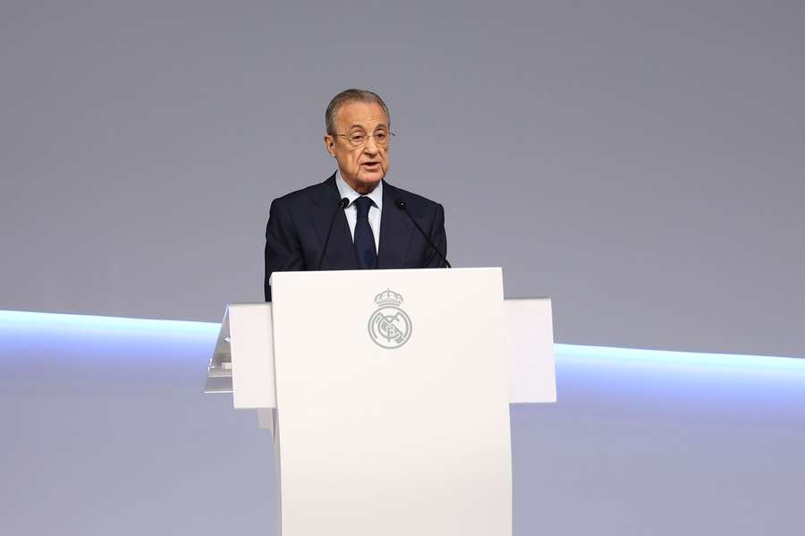 Florentino Pérez critica a la UEFA: "Nuestro querido deporte está enfermo"