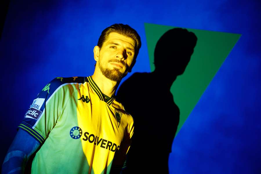 Xeka fez 14 jogos na época de estreia pelo Estoril