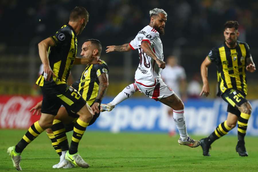 O Flamengo jogou muito mal na Venezuela O Flamengo jogou muito mal na Venezuela