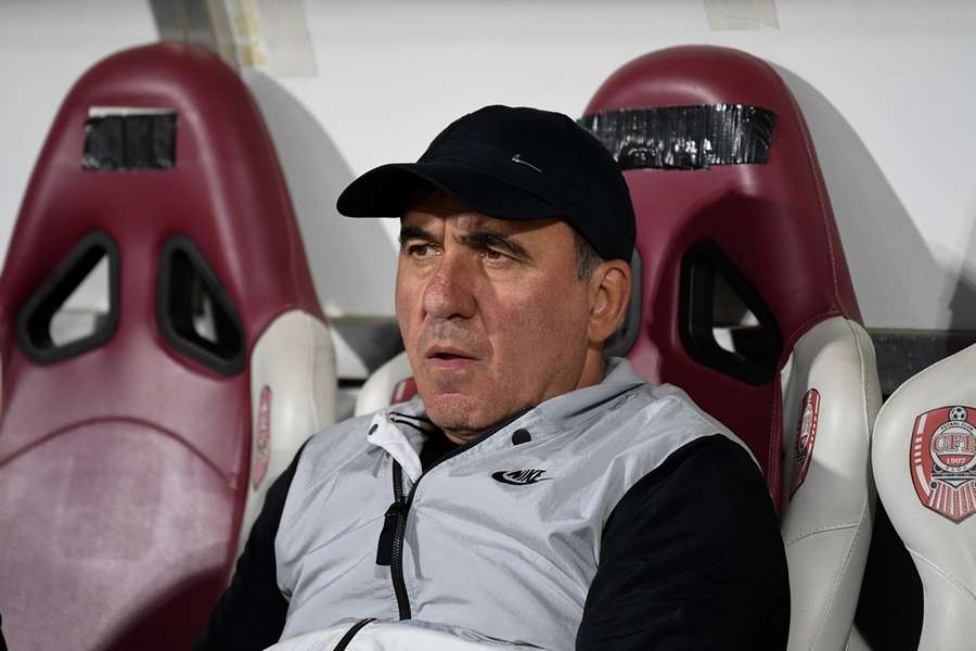 Hagi, manager Farul