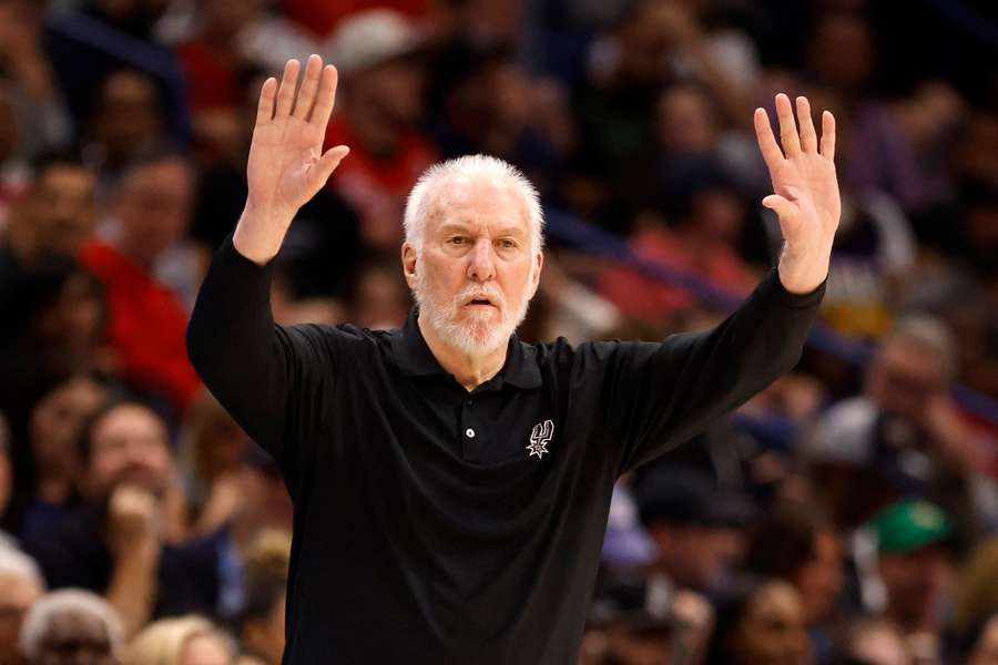 Gregg Popovich trénmoval San Antonio od roku 1996. 