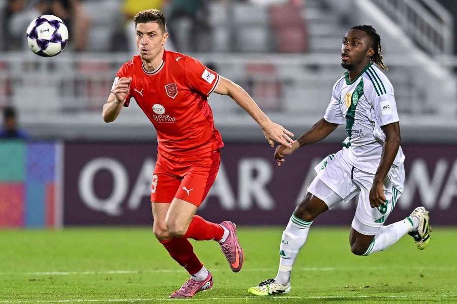 Pierwszy gol Piątka w tym sezonie. Polak zanotował także asystę w wygranym meczu Al Duhail