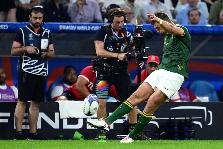 South Africa beat Tonga 49-18 to edge towards World Cup quarters