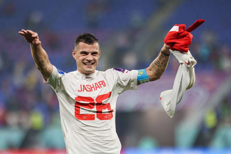 Provokatør eller bare god holdkammerat? Arsenal-stjerne skabte ravage efter Serbien-kamp Provokatør eller bare god holdkammerat? Arsenal-stjerne skabte ravage efter Serbien-kamp