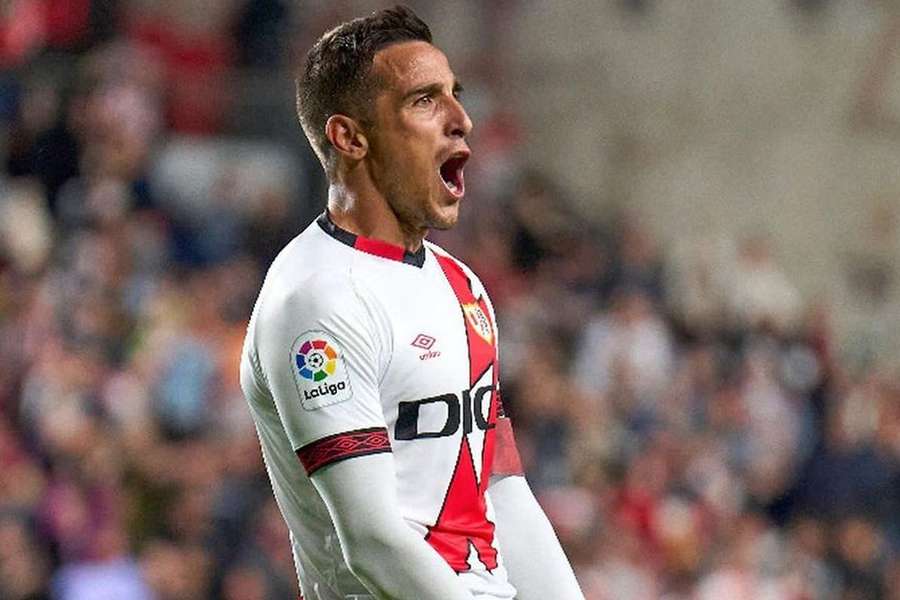 Óscar Trejo deixa de ser capitão do Rayo