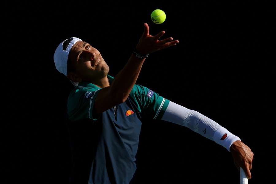 Tabilo sigue adelante en Montecarlo