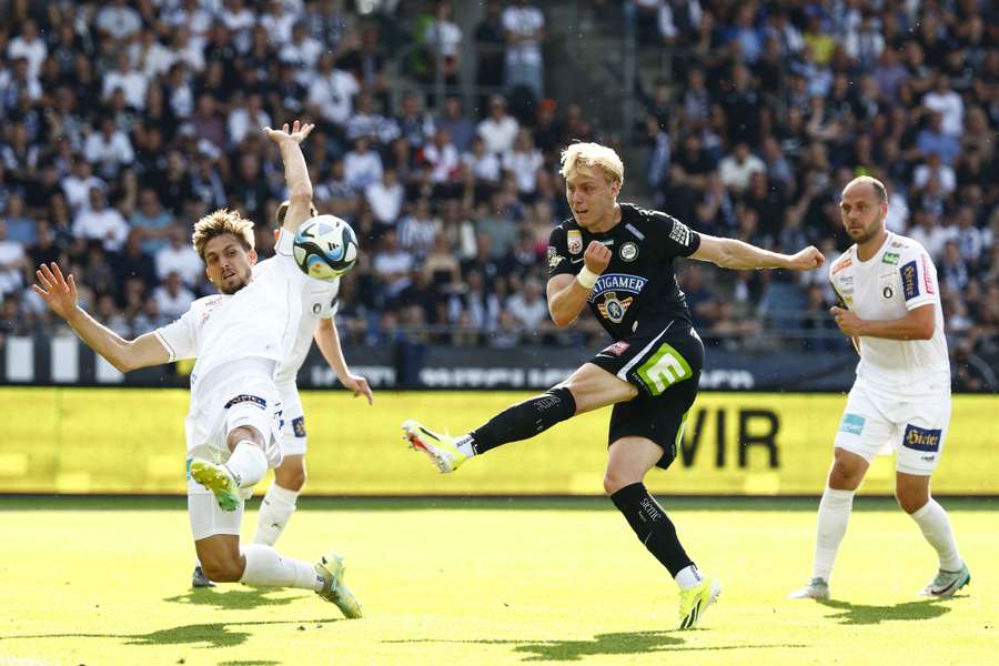 Mika Biereth em forma no Sturm Graz