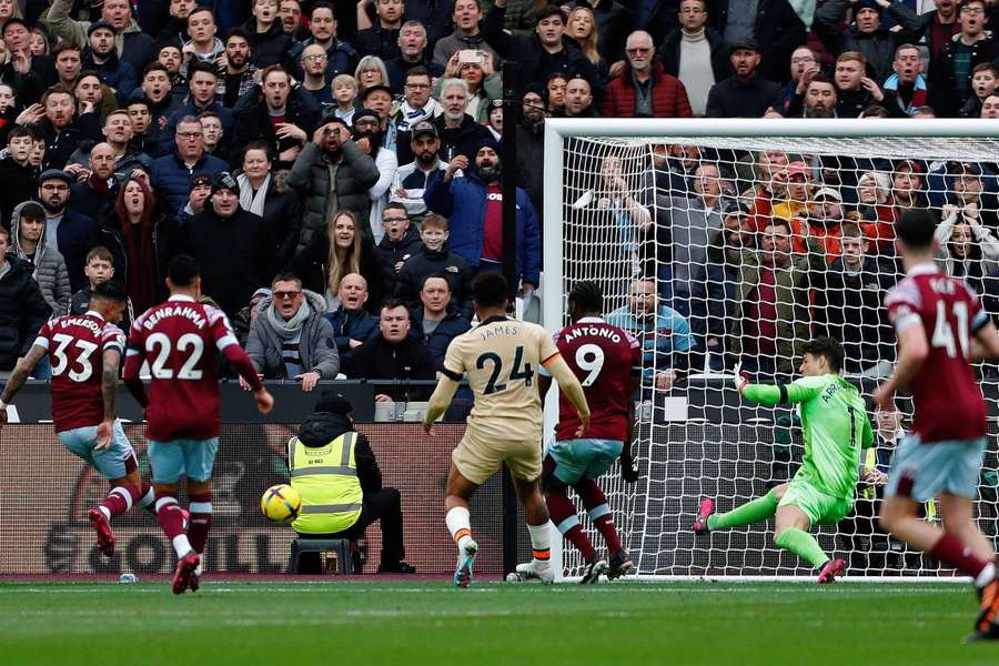 Emerson equalised against his former club