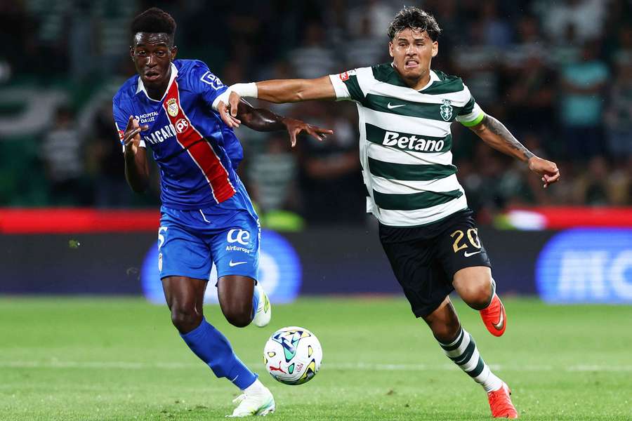 Davy Gui diante do Sporting Davy Gui diante do Sporting