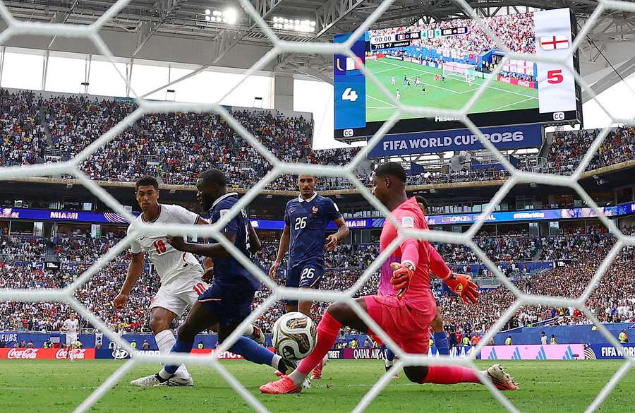 France 4-6 Angleterre : le match le plus prolifique en Coupe du Monde depuis 1982 France 4-6 Angleterre : le match le plus prolifique en Coupe du Monde depuis 1982