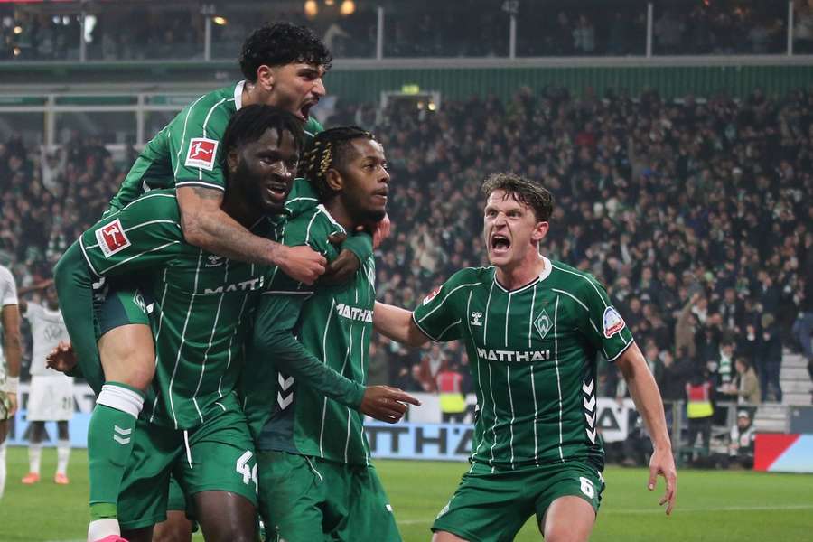 L'esultanza di Mbangula L'esultanza di Mbangula