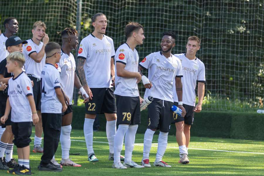 Petržalka hostí derby s mestským rivalom. 
