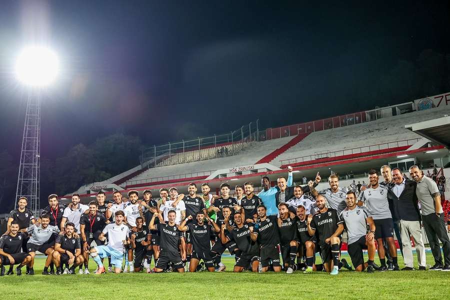 Vitória SC apurou-se na Bósnia