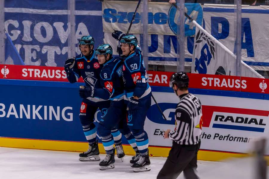 Philipp Krauß bejubelt seinen Treffer.