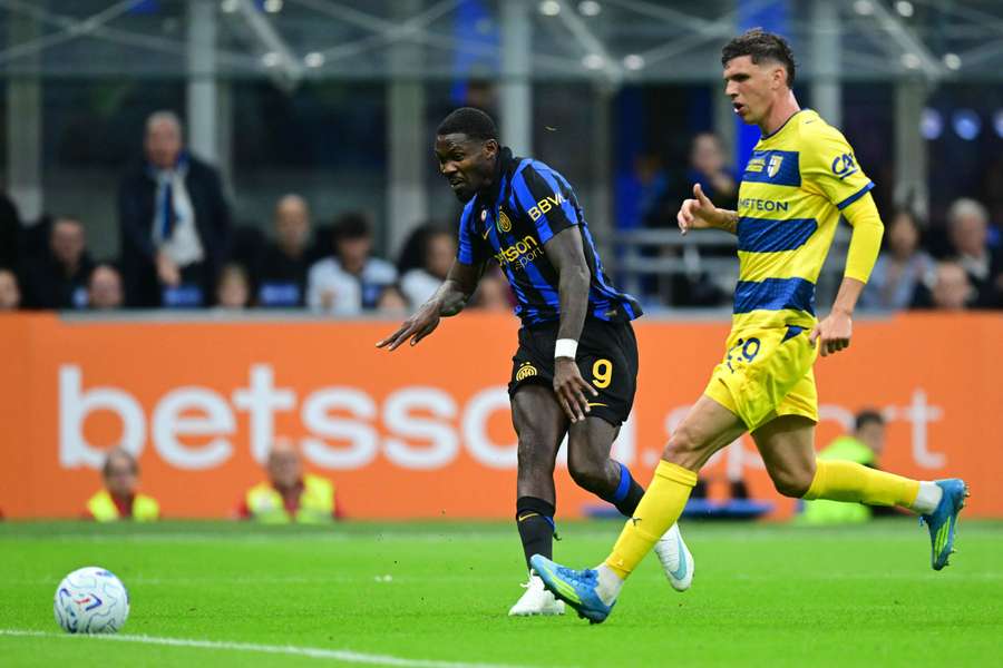 Marcus Thuram fez o terceiro golo do Inter de Milão Marcus Thuram fez o terceiro golo do Inter de Milão