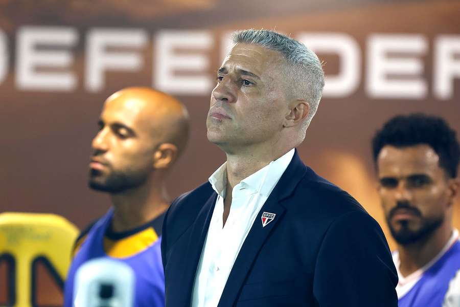 Ano do São Paulo "vai ser muito difícil", diz Crespo após revés no Paulistão