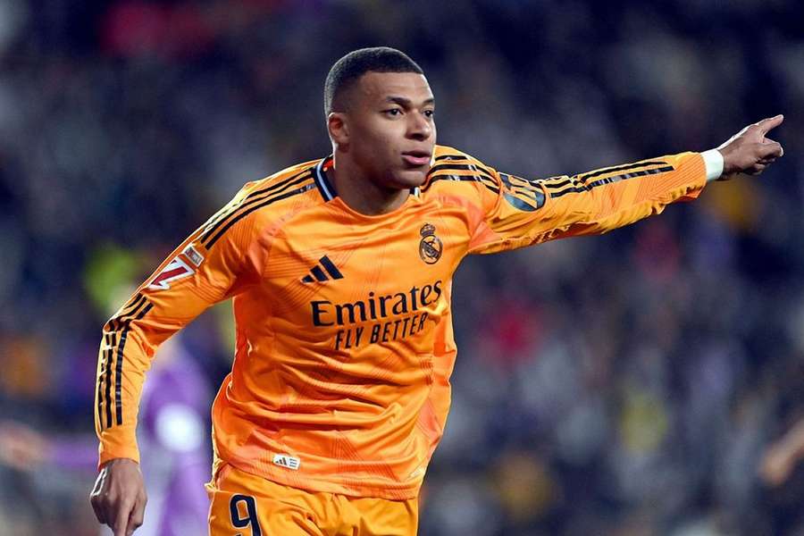 Platini offers advice to Real Madrid coach Xabi on where to play Mbappe