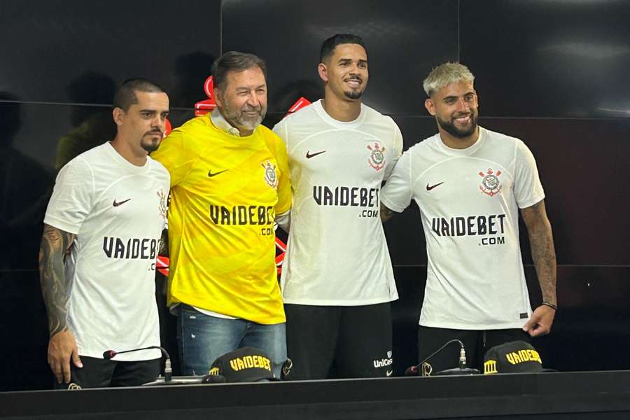 Augusto Melo anunciou patrocínio recorde no Corinthians