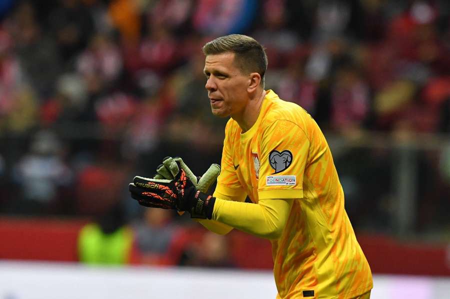 Media w Hiszpanii: Szczęsny pojawi się na El Clasico, ale być może w innej roli