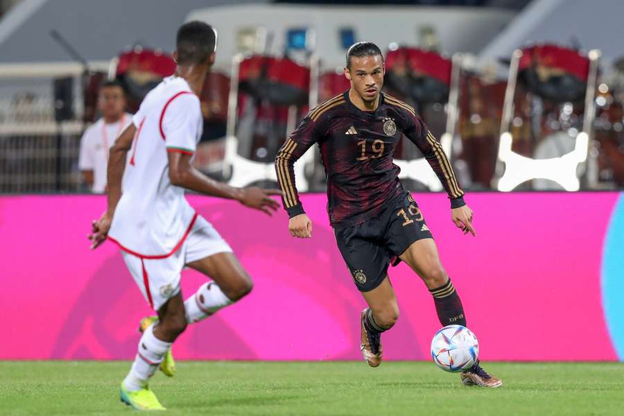 Leroy Sané diante de Omã, no último particular da Alemanha