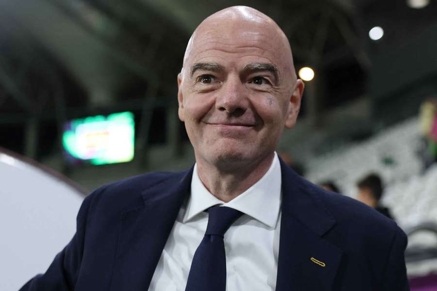Infantino sigue su cruzada contra la UEFA Infantino sigue su cruzada contra la UEFA