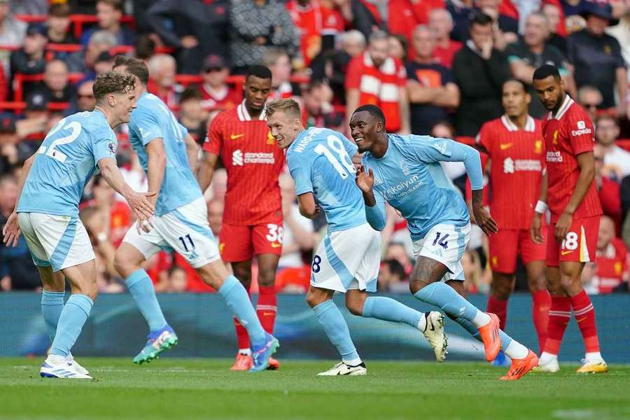 Hudson-Odoi celebra el gol de la victoria ante el Liverpool