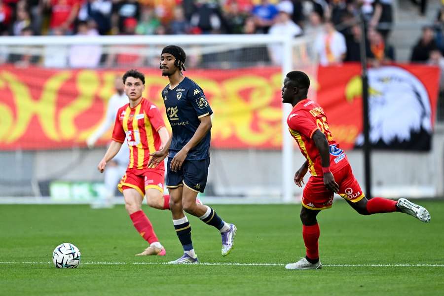 Le Mans bat Clermont et rejoint provisoirement Saint-Etienne, Rodez entre dans le Top 5