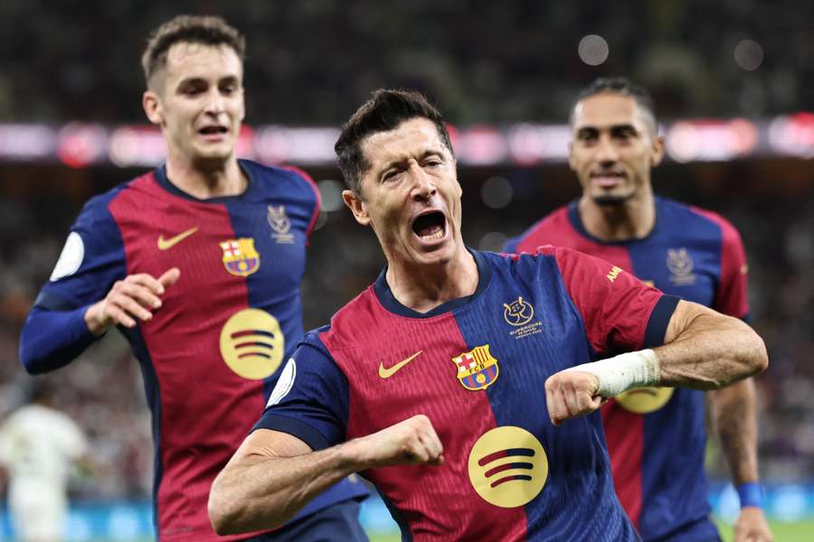 Lewandowski comemora o seu golo na final
