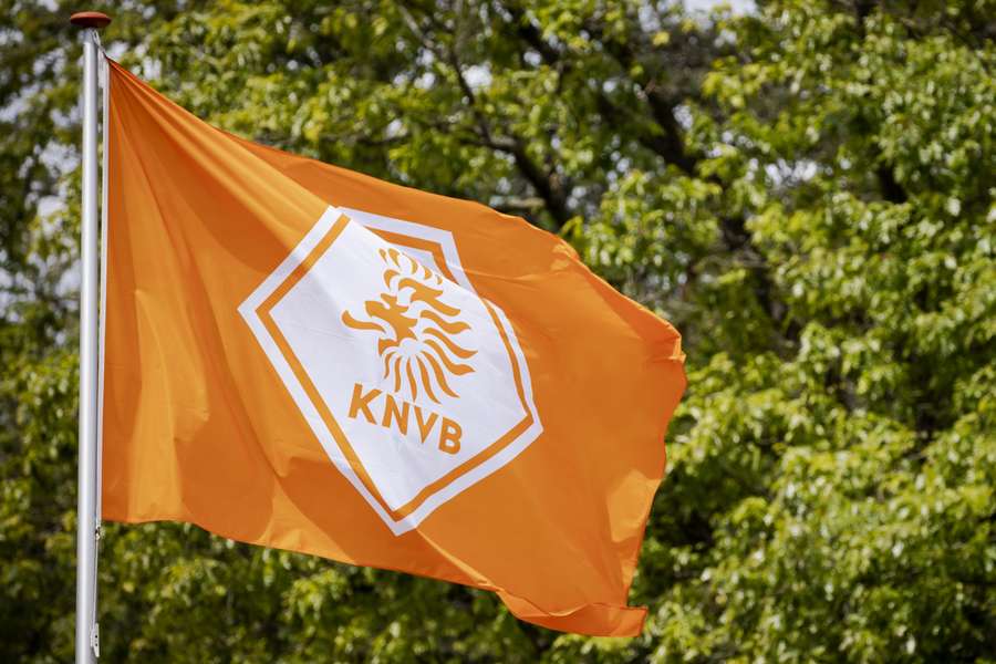 De KNVB heeft de bestrijding van racisme en discriminatie hoog in het vaandel