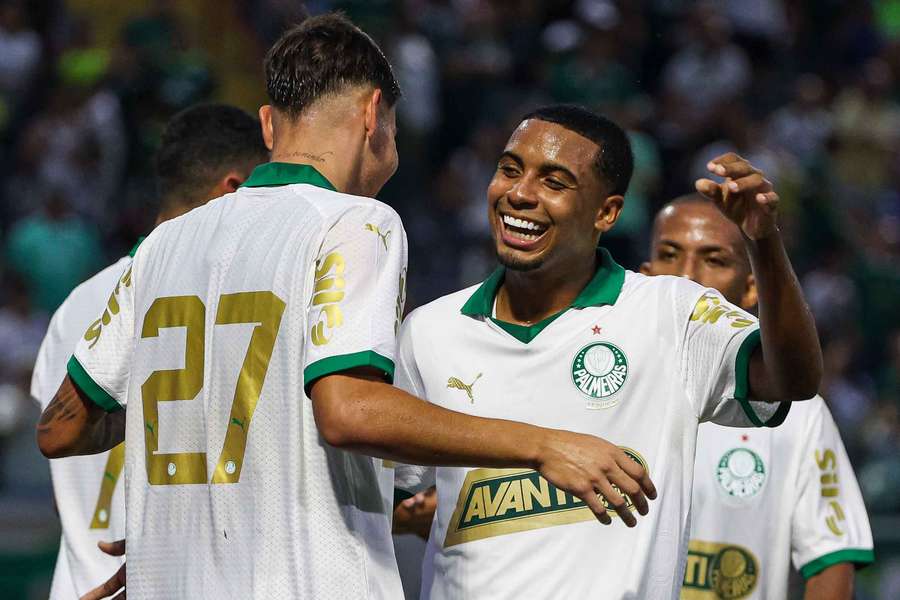 Palmeiras goleou Osasco Audax por 4 a 0 nas oitavas de final