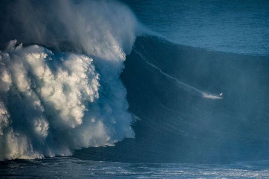 O governo da Polinésia Francesa cancelou todos os testes em Teahupo'o