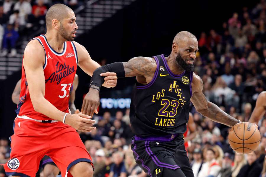 LeBron, en el partido contra los Clippers LeBron, en el partido contra los Clippers