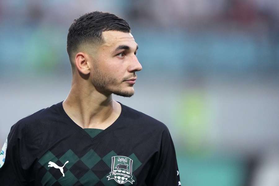 Ajax hoopt zich te versterken met Eduard Spertsyan