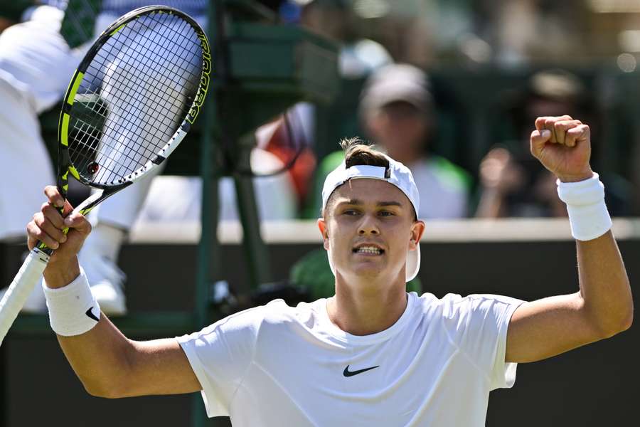 Rune teve grande atuação ao bater Carballes Baena em Wimbledon