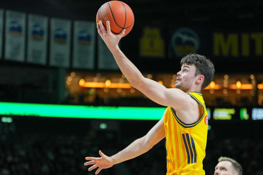 Kapitän Mattisseck bleibt Alba Berlin erhalten.