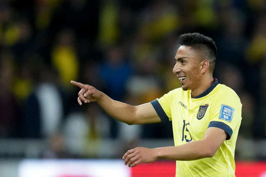 Ángel Mena garantiu a vitória do Equador sobre o Chile
